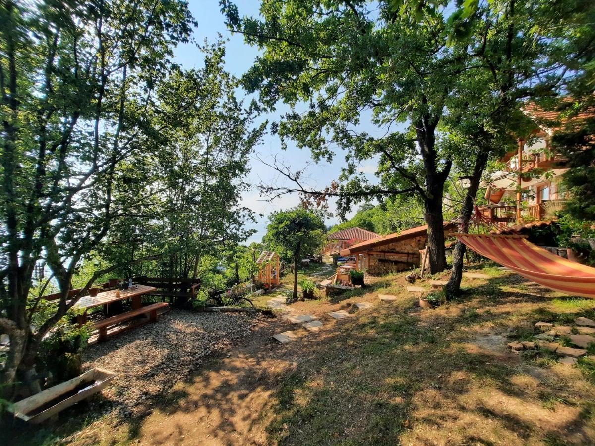 Robinson Sunset Guest House Lagadin Extérieur photo